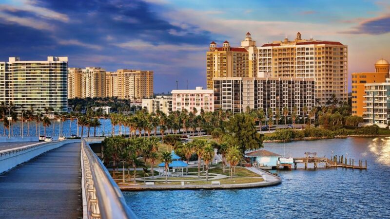 Unlocking Paradise: Sarasota and West Palm Beach Vacation Rentals