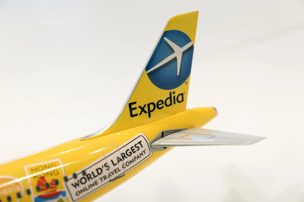 expedia airline tickets